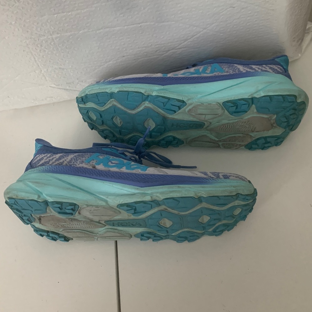 Hoka One One - Picture 4 of 8